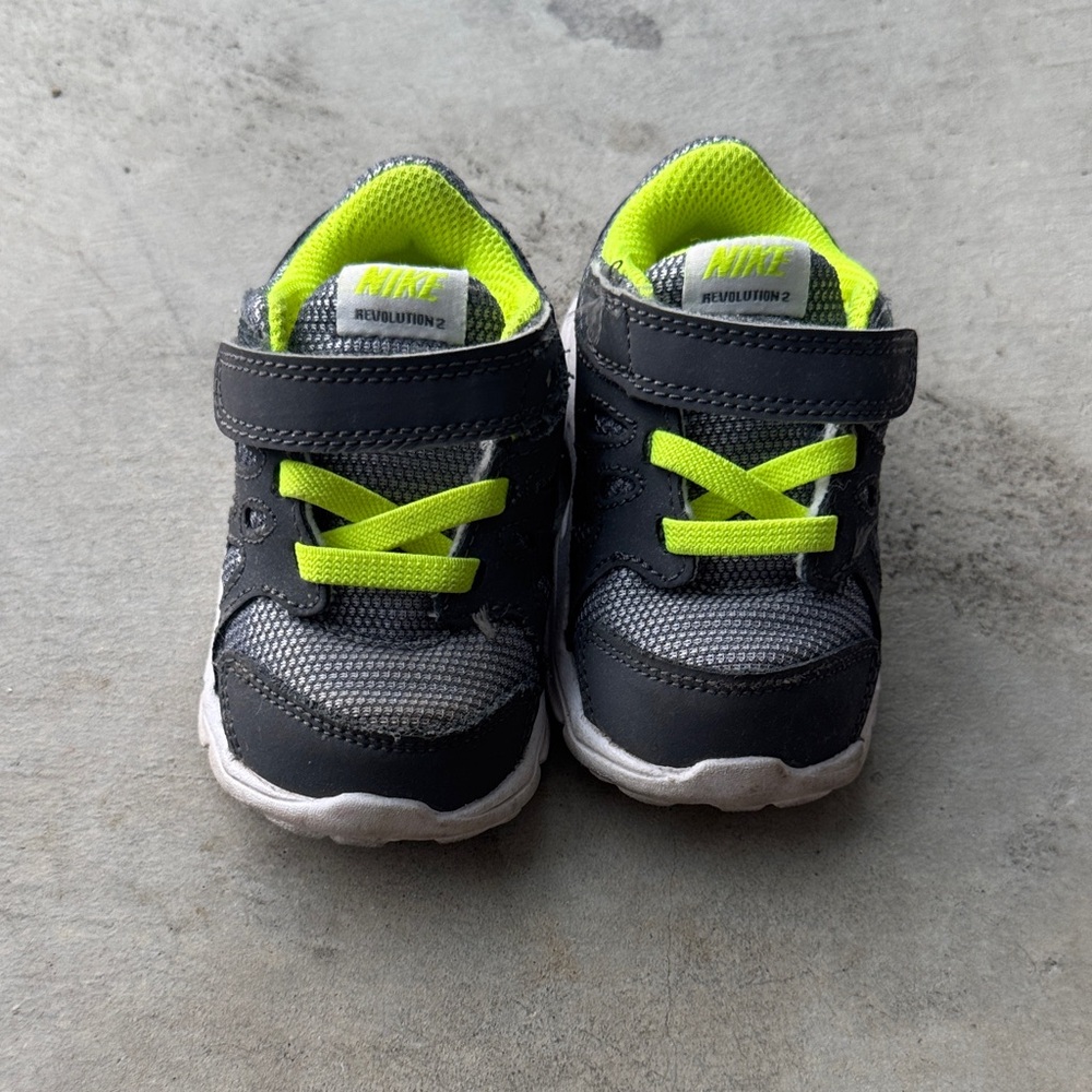 Nike Kids Toddler Sneakers - Black and Neon Yellow